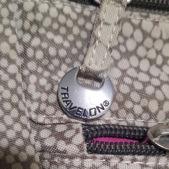 Travelon Shoulder Bag with Sophisticated Design - Picture 2 of 7